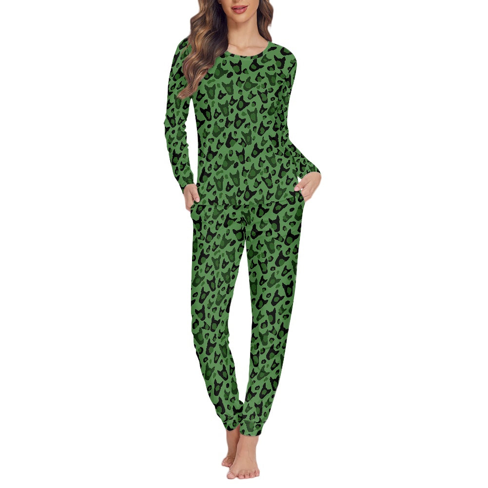 Ladies long sleeve pyjama set